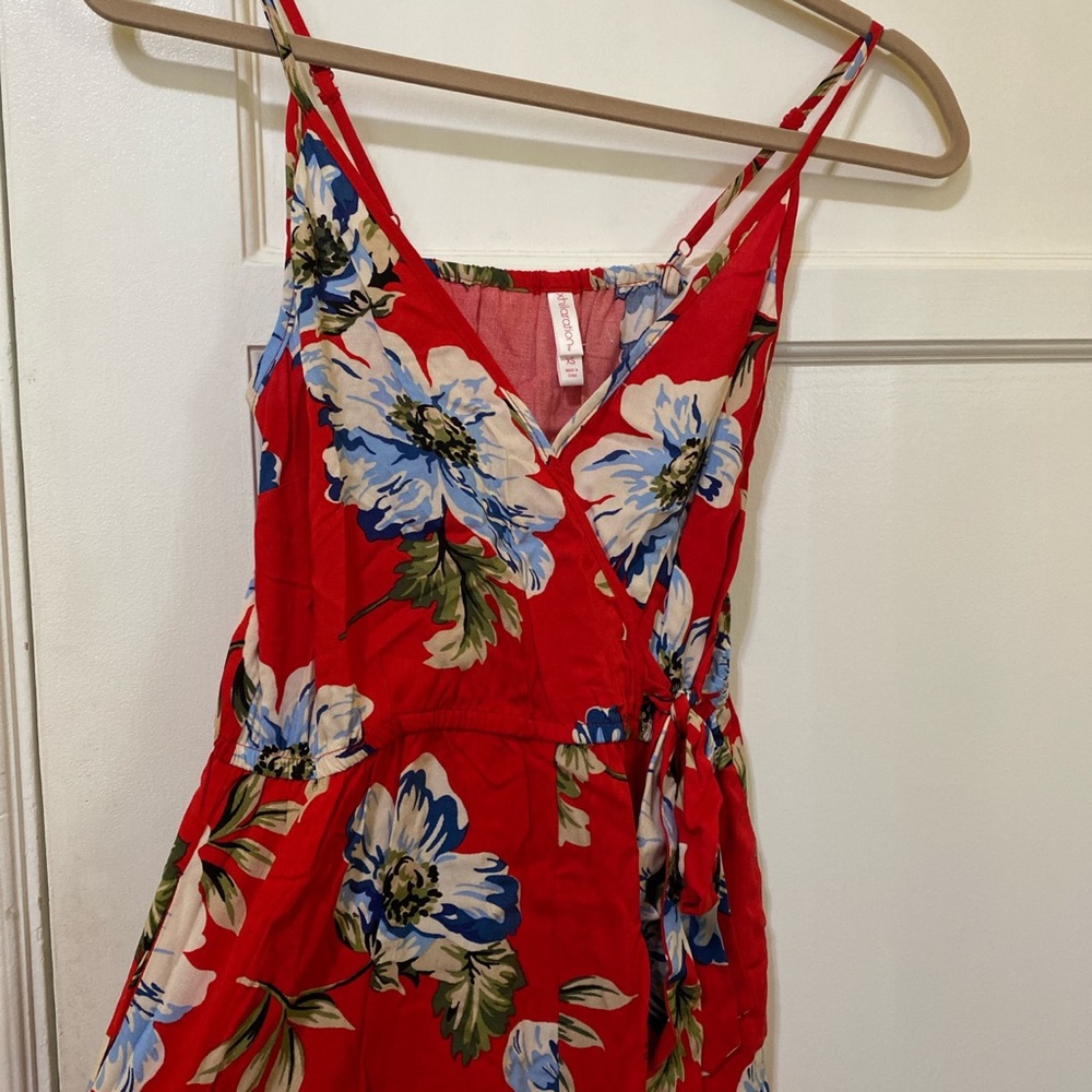 Wild fable red floral romper